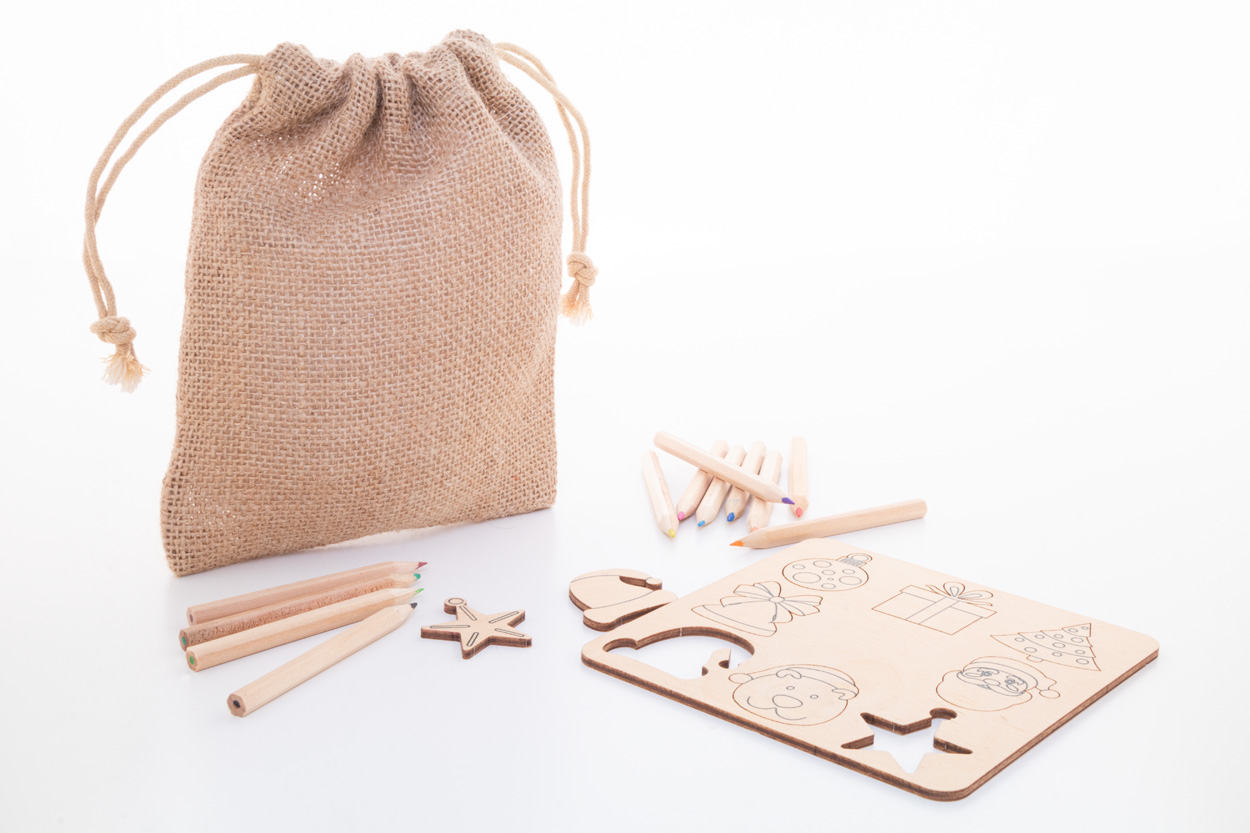 Ravya colouring Christmas shape matching game