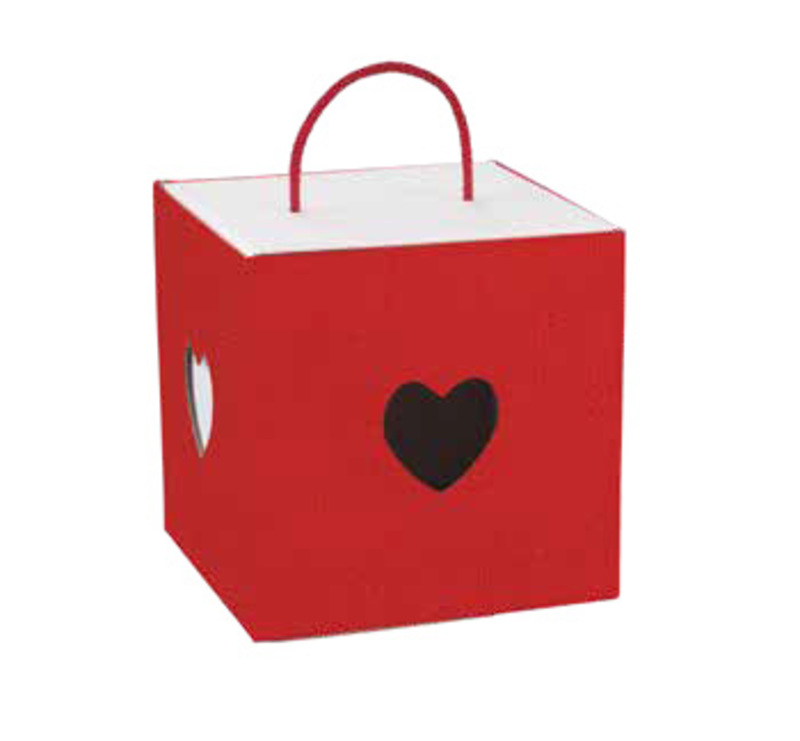 Gift box  with heart, 21 x 21 x 21 cm