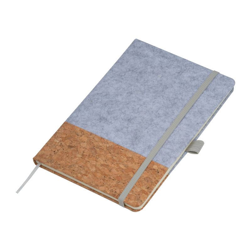 A5 notebook out of cork and felt