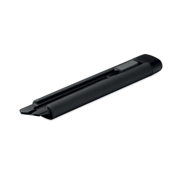 Large retractable knife