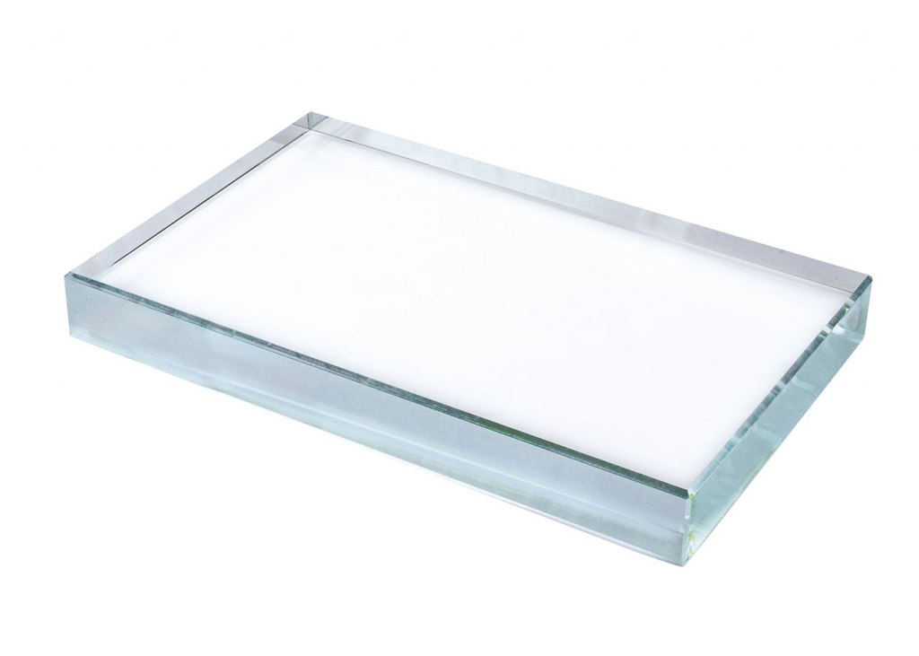 PAPER WEIGHT WHITE GLASS mm120x180 h19