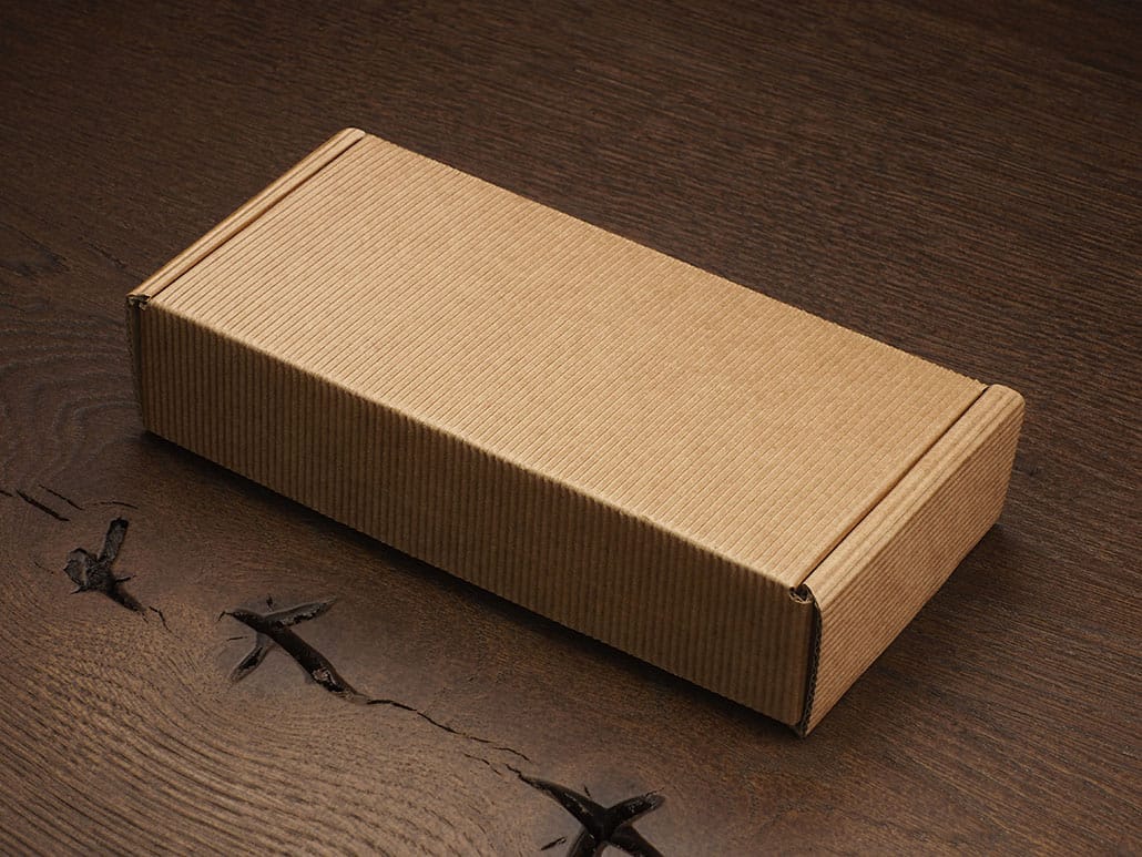 Box (14.5x7.1x3.2cm)