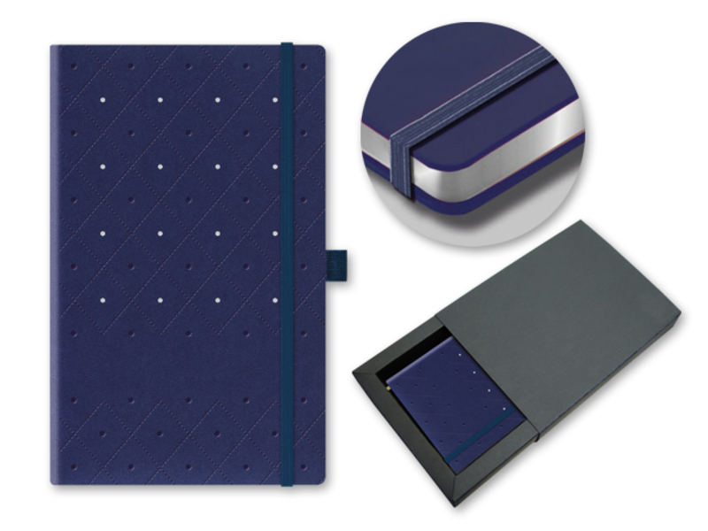SPOTTY SKY notebook with elastic band, 130x210 mm, Blue